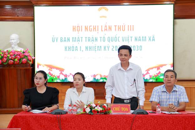 Đồng chí Lưu Đức Hiền chủ trì Hội nghị lần thứ 3 Ủy ban MTTQ Việt Nam xã